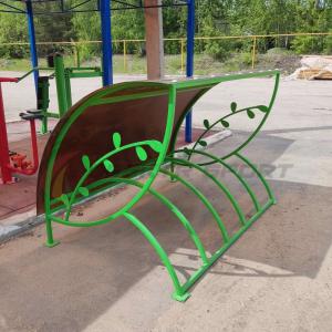Купить Велопарковка крытая, с веточкой, цв. зеленый в Сургуте 